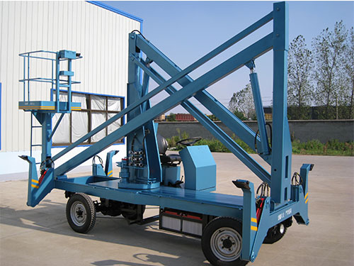 曲臂式高空作業平臺